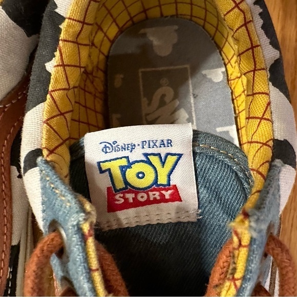 VANS Old Skool TOY STORY Disney Pixar Woody Cow Denim Men 6.5 Women 8 - Picture 3 of 16